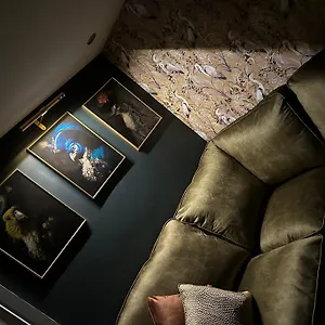  Apartment Aiskew Annex